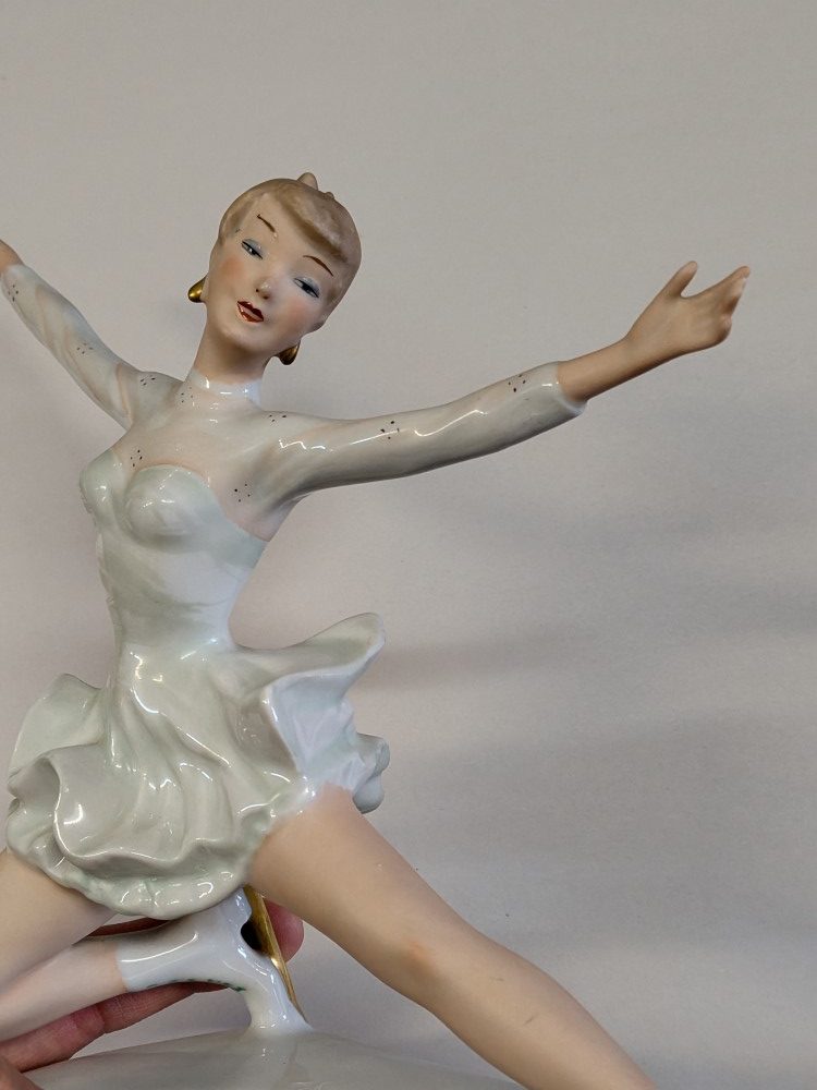 PXL_20260216_205020608